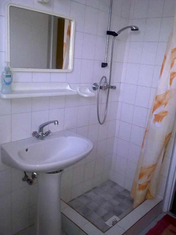 Alabastrom Panzio Es Etterem Bed & Breakfast Bogács Стая снимка