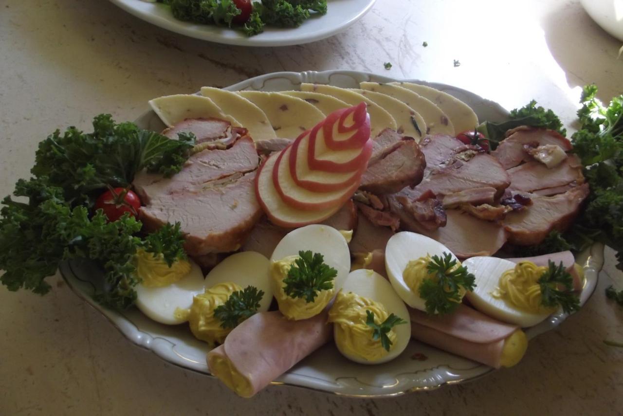 Alabastrom Panzio Es Etterem Bed & Breakfast Bogács Екстериор снимка